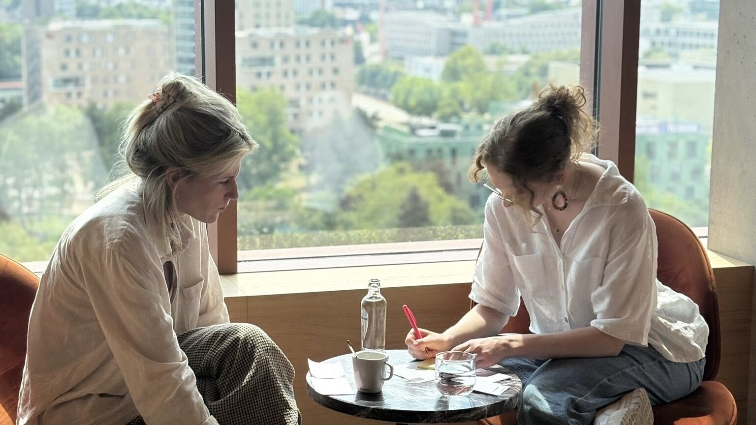 Samenwerken met Howest collega's van de Dienst Werving, PR en Communicatie.